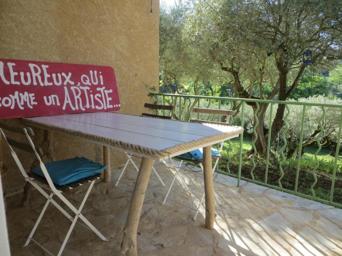 Bed and Breakfast La Clorinde à Moustiers-Sainte-Marie Extérieur photo